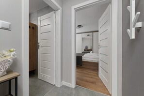 Interior - Modern Kotsisa Apartment by Renters (Wroclaw)