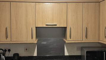 Apartment | Private kitchen | Fridge, microwave, oven, stovetop