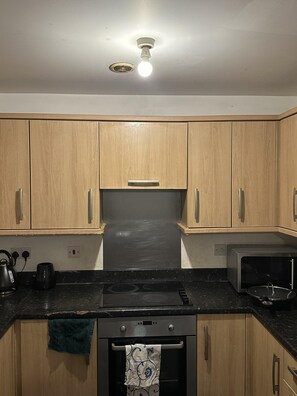 Leilighet | Eget kjøkken | Kjøleskap, mikrobølgeovn, ovn og kokeplater