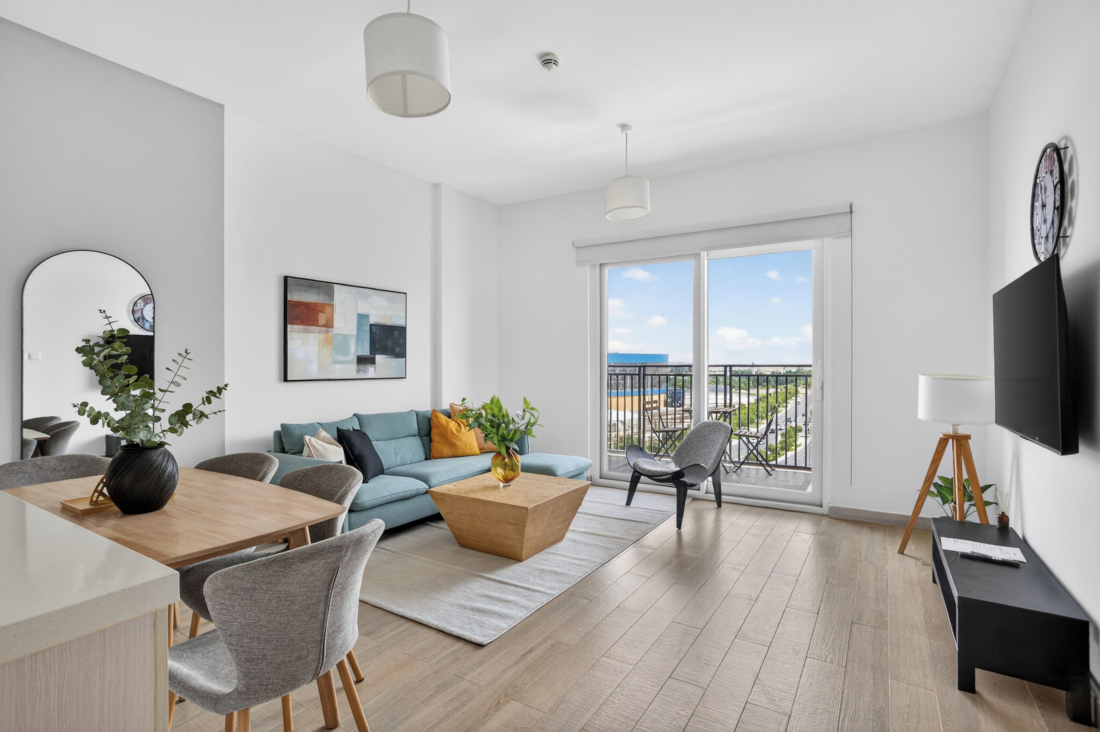 Departamento Grand | Área de sala de estar | Smart TV de 50 pulgadas con canales digitales 