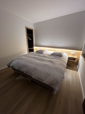 2 bedrooms, free WiFi, bed sheets