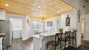 Cabin, 3 phòng ngủ | Bếp riêng