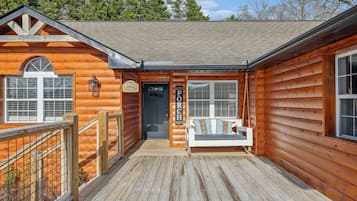 Cabin, 3 Bedrooms | Exterior