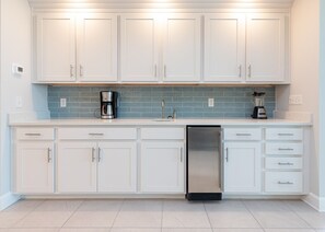 Private kitchen - Phoenix Gulf Towers 803 3 Bedroom Condo (Orange Beach)