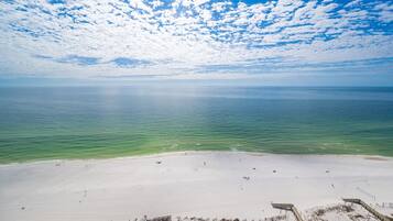 Appartement, 4 slaapkamers | Strand | Aan het strand