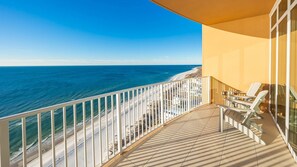 Property grounds - Phoenix Gulf Towers 2002 2 Bedroom Condo (Orange Beach)