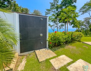 Deep-tissue massages, Swedish massages, sports massages, massages - Casa Union (Bahía Ballena)