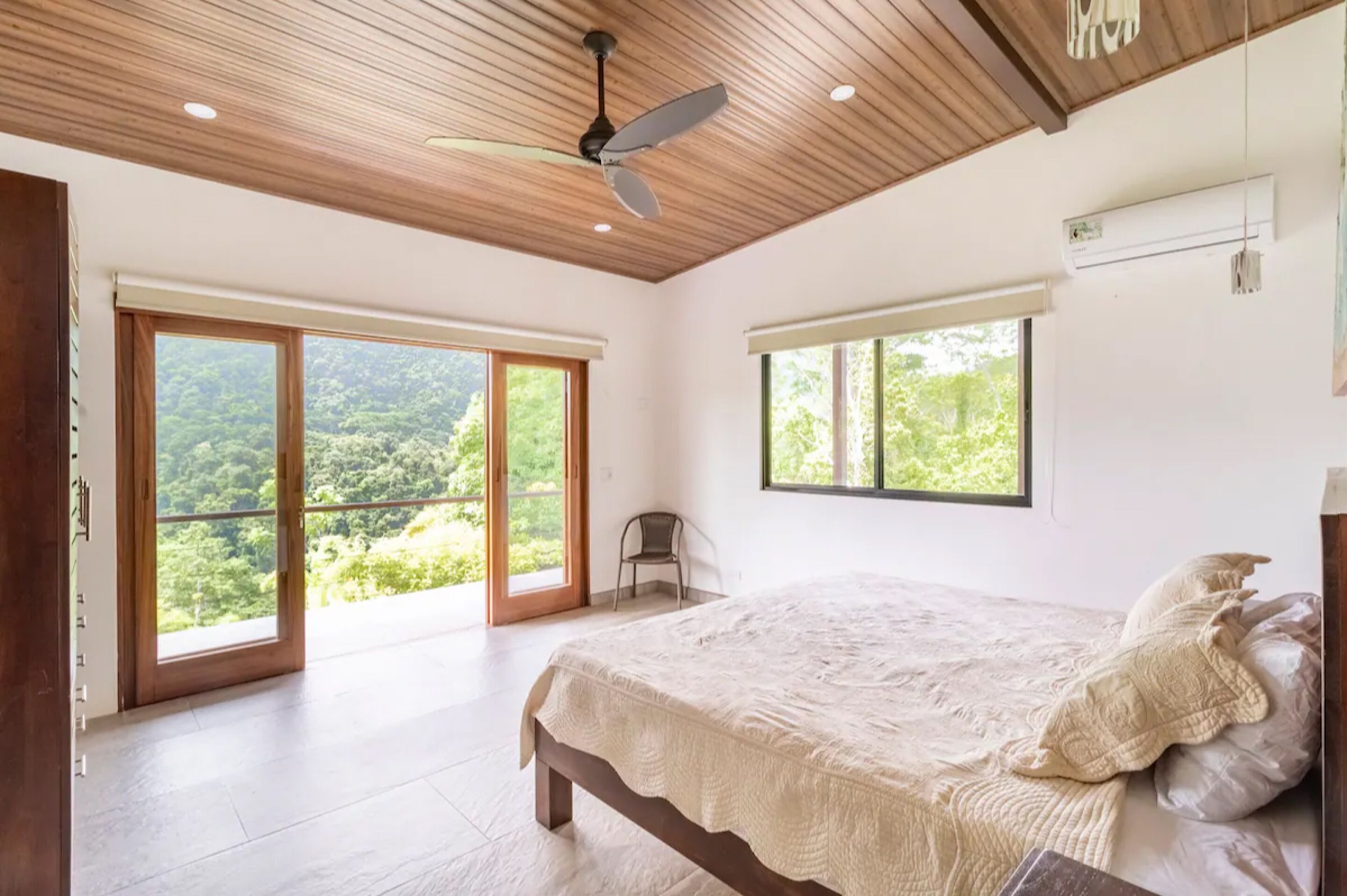 4 chambres, draps en coton égyptien, literie de qualité supérieure