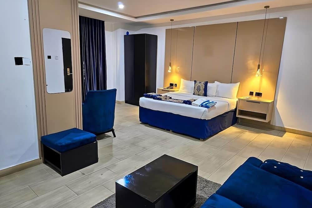 Water Ripples Hotel