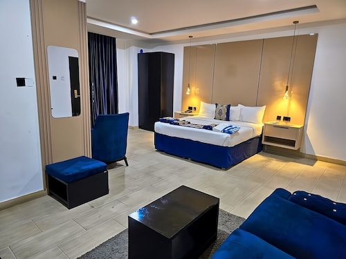 Water Ripples Hotel