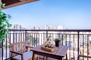 Apartment | Lanai (Veranda)