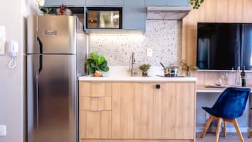 Apartment | Private kitchen | Fridge, microwave, cookware/dishes/utensils