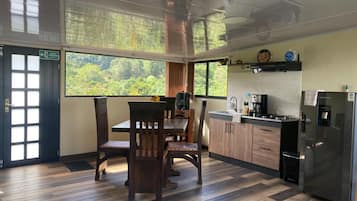 Chalet | Private kitchen | Fridge, electric kettle