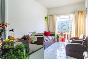 Apartment | Living area