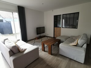 Smart TV, ping pong, books - Maison Familiale Entre mer et Centre-ville (Ondres)