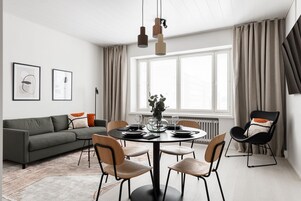 Apartamento premier | Cortinas blackout, quartos à prova de som, ferros/tábuas de passar roupa