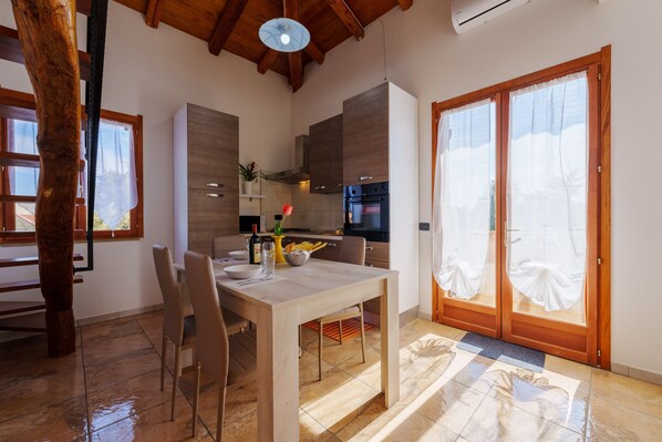 Apartment | 3 bedrooms - Casa Cao Appartamento Il Ginepro (Nurachi)
