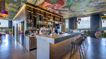 Bar (in der Unterkunft)