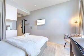1 Schlafzimmer, Schreibtisch, Bügeleisen/Bügelbrett, WLAN