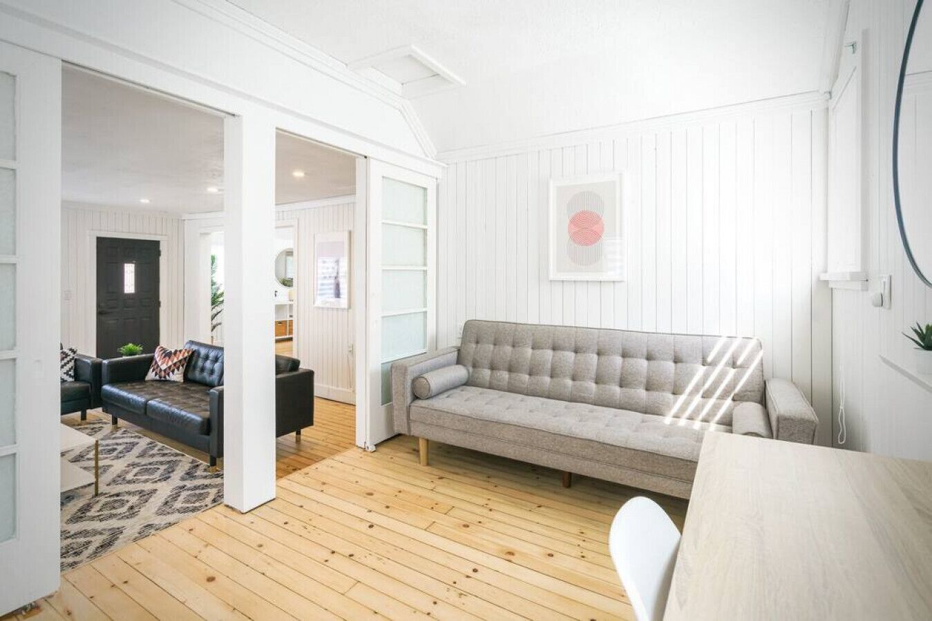 TV, fireplace, books, stereo