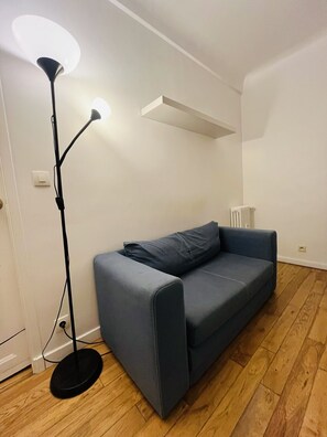 Smart TV - Free Parking, 3min from Metro, 10min from Paris: Perfect for Remote Work! (Maisons-Alfort)