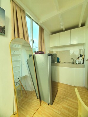 Interior - Lifestyle Stay - Happy Loft - Unit B8

 (Cavite)