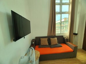 1 bedroom, WiFi, bed sheets - Lifestyle Stay - Happy Loft - Unit B8

 (Cavite)