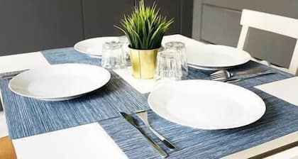 Hypercentre maison duplex avec jardin & parking privé