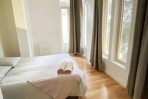 2 Schlafzimmer, Bügeleisen/Bügelbrett, Reisekinderbett, WLAN