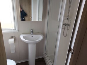 Casa | Bany | Dutxa i assecador de cabells 