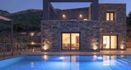 Montem SeaView Villa II, a Summer Retreat in Bali