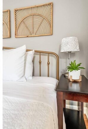 2 Schlafzimmer, Schreibtisch, Bügeleisen/Bügelbrett, kostenloses WLAN