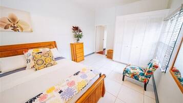 Apartment, 3 Bedrooms, Poolside | 2 bedrooms, in-room safe, desk, laptop workspace