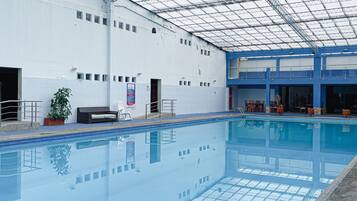 Indoor pool, outdoor pool