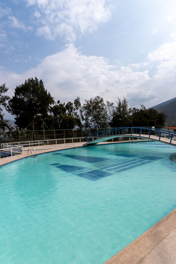 Indendørs pool, udendørs pool