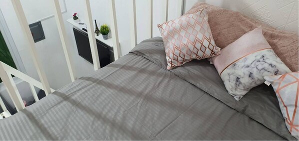 1 bedroom, WiFi, bed sheets - Lifestyle Stay - Happy Loft - Unit B5
(Silang Cavite Cavite)