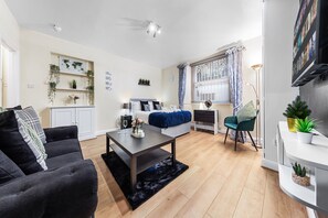 Apartment | Living area