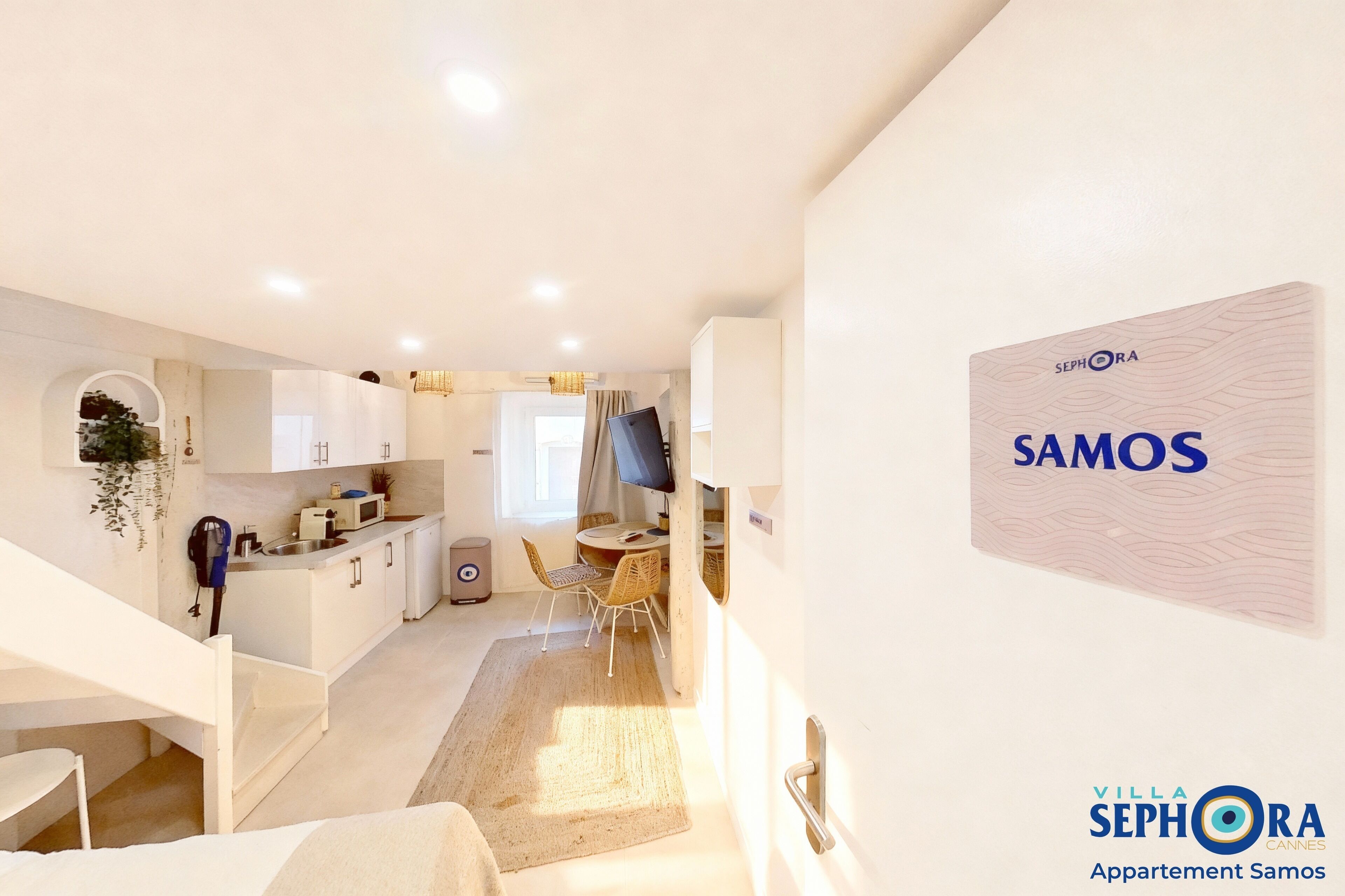 SAMOS/MILOS/SYMI/RHODES | Terrasse/patio