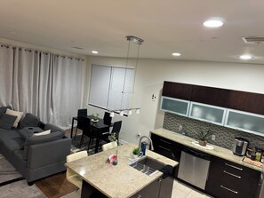 Smart TV, fireplace, offices