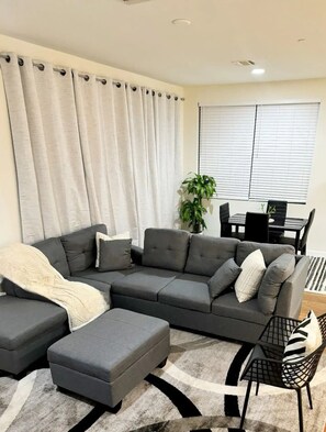 Smart TV, fireplace, offices