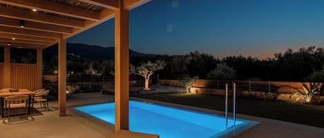 Executive Two Bedroom Suite with Private Pool | Private pool