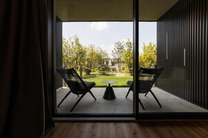 迷你吧、客房内保险箱、遮光窗帘、隔音