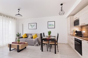 Smart TV, video games - Charme Raffiné & Confort Moderne-portes de Paris (Clichy)