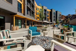 Terrace/patio - Walk-to-lift studio with hot tub, sauna, pool, gym, & game room access (Park City)