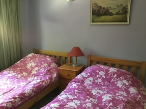 ห้องบิสซิเนสทวิน | เครื่องนอนระดับพรีเมียม, ห้องพักตกแต่งอย่างมีเอกลักษณ์