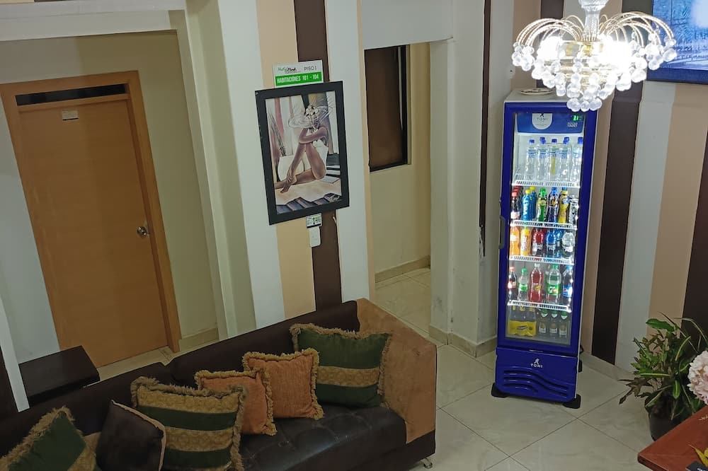 Hostal Urban Inn la Mariscal