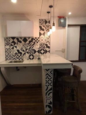 Signature House, 2 Bedrooms, Non Smoking | Private kitchen - Heart of Paete Laguna (Paete)