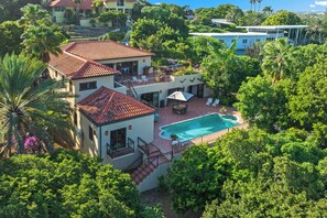 Exterior - Private Villa on the first floor, large private pool, terrace with garden views! (Willemstad)