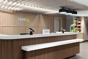 Reception - Home2 Suites By Hilton Owatonna (Owatonna)