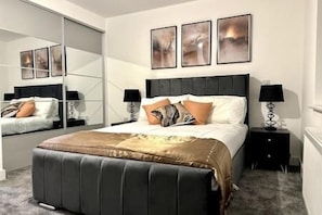 4 bedrooms, WiFi